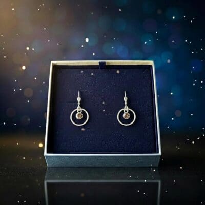 Ohrhänger Aurora S – 4 mm, 925 Silber mit Meteoritenstaub