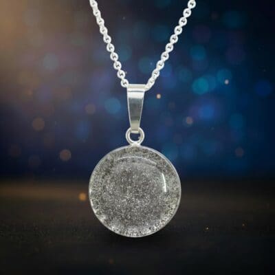 Amulett Merkur – Rundes Amulett mit Meteoritenstaub, 925 Silber